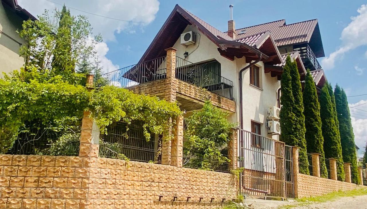Casa De Vacanta Elena Sinaia Eksteriør bilde